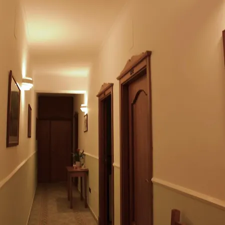 La Trinacria Bed & Breakfast *